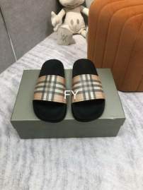 Picture of Burberry Slippers _SKUBurberrysz36-461Cnfy04123307